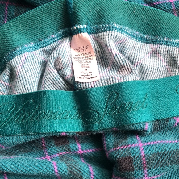 Victoria’s Secret PJ set. Medium, long sleeve and pant pajamas. - Picture 4 of 4